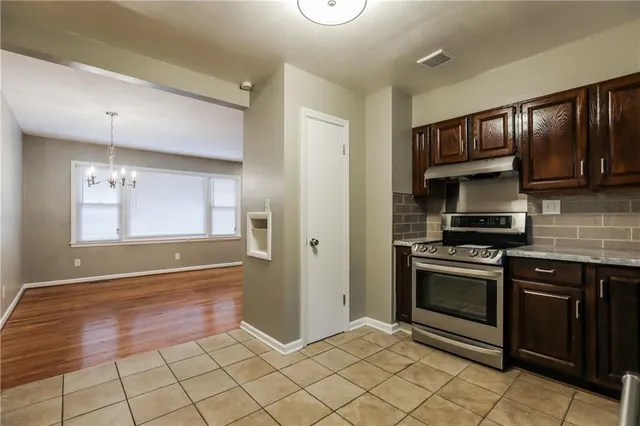 $1,745 | 1812 Northeast 54th Terrace, Kansas City, MO 64118