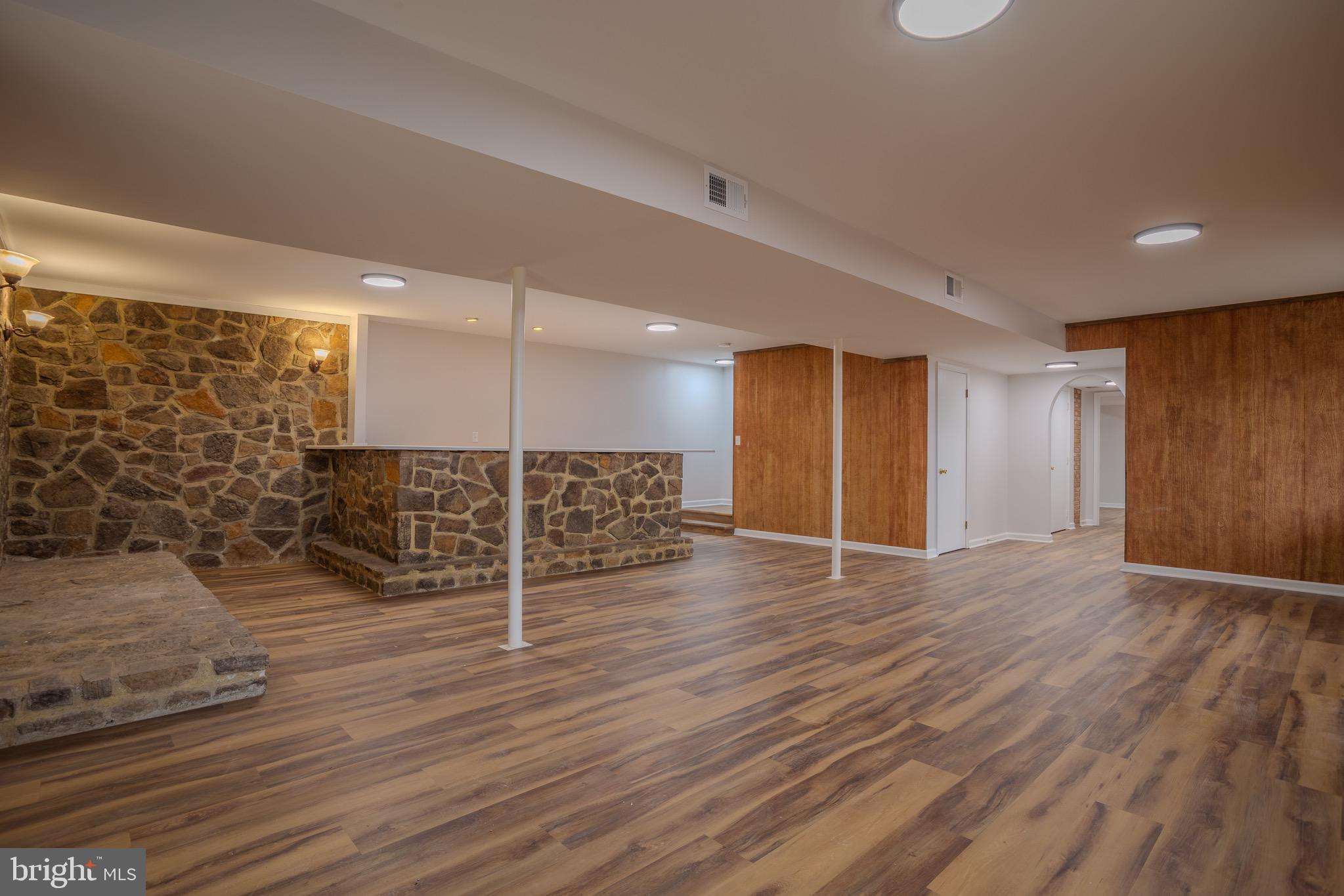 3456 Co Rte 9/9 Hedgesville, WV 25427 - Photo 27 of 40 Downstairs Unique Home