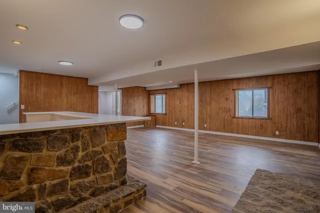 $2,750 | 3456 Co Rte 9/9, Hedgesville, WV 25427