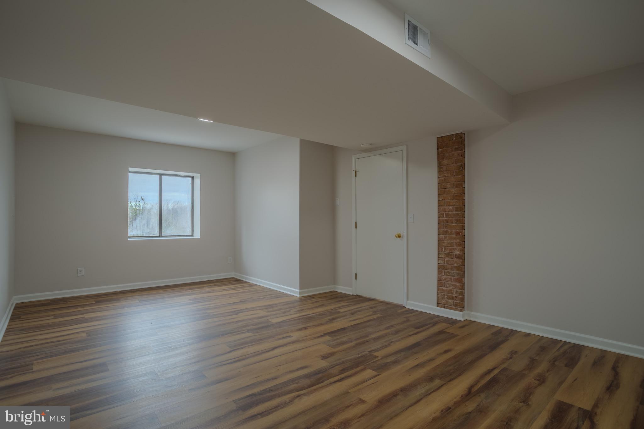 3456 Co Rte 9/9 Hedgesville, WV 25427 - Photo 39 of 40