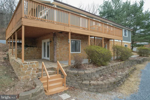 $2,750 | 3456 Co Rte 9/9, Hedgesville, WV 25427
