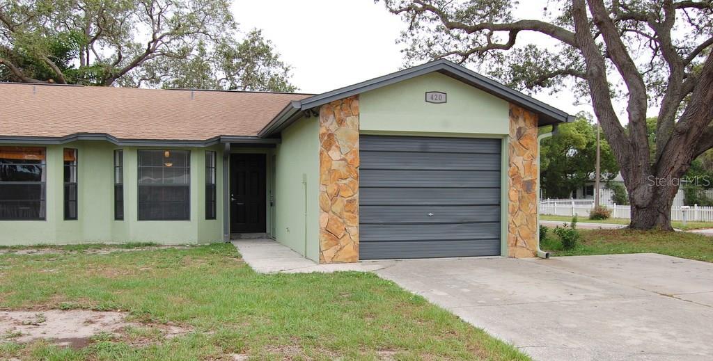 420 Locklie Street Dunedin, FL 34698 - Photo 1 of 1