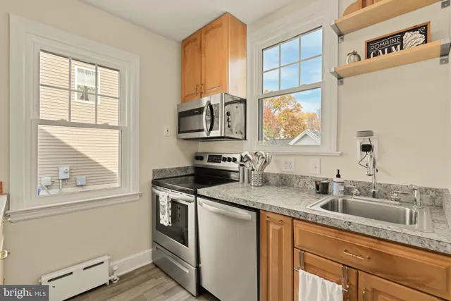 $4,200 | 6403 40th Avenue, Hyattsville, MD 20782