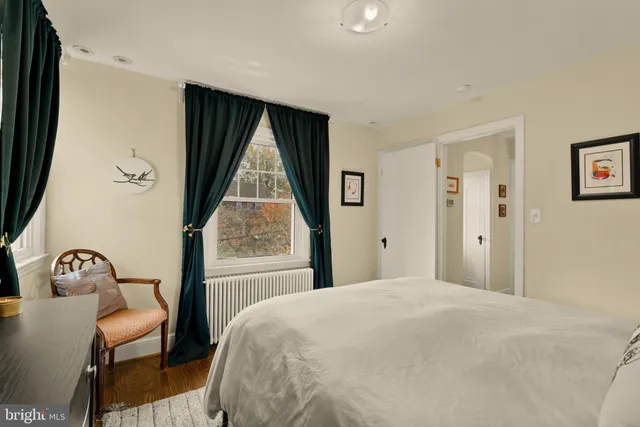 $4,200 | 6403 40th Avenue, Hyattsville, MD 20782