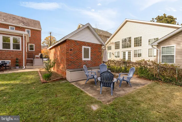 $4,200 | 6403 40th Avenue, Hyattsville, MD 20782