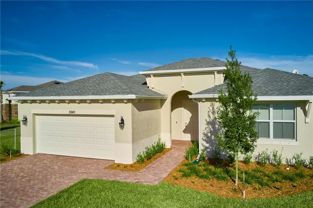 $2,900 | 5940 Manzanita Way, Vero Beach, FL 32967