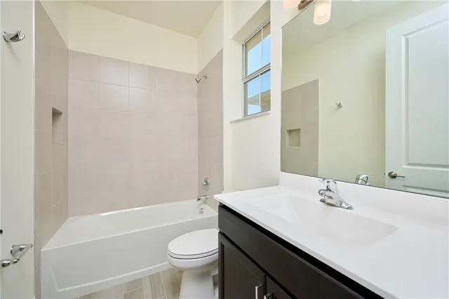 $2,900 | 5940 Manzanita Way, Vero Beach, FL 32967