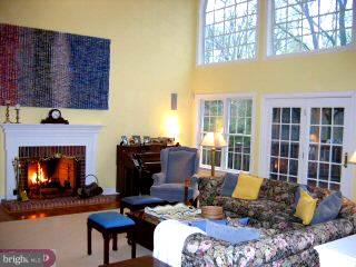 44 Stone Cliff Road Princeton, NJ 08540 - Photo 2 of 6
