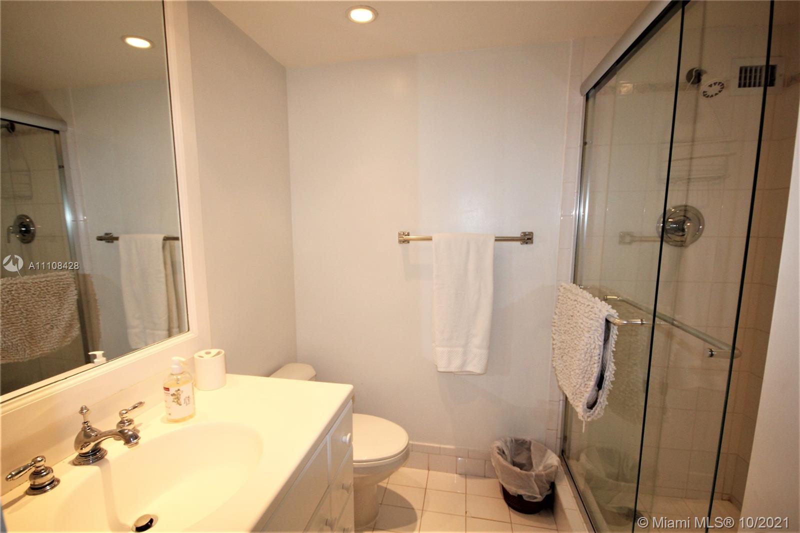 5161 Collins Avenue, Unit 711 Miami Beach, FL 33140 - Photo 12 of 67