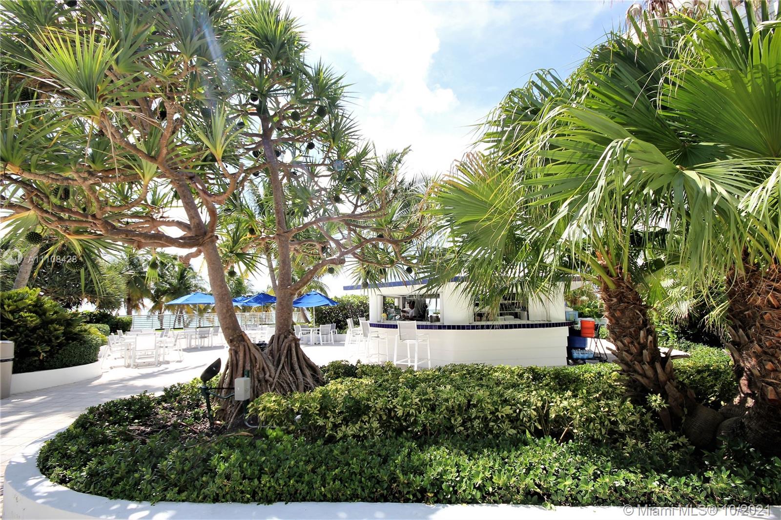 5161 Collins Avenue, Unit 711 Miami Beach, FL 33140 - Photo 32 of 67