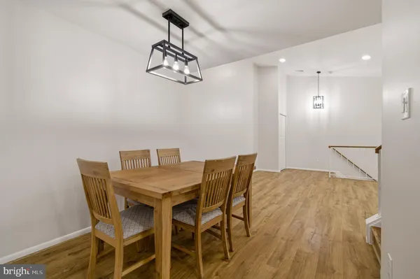 $2,500 | 18036 Rolling Meadow Way, Unit 267, Olney, MD 20832