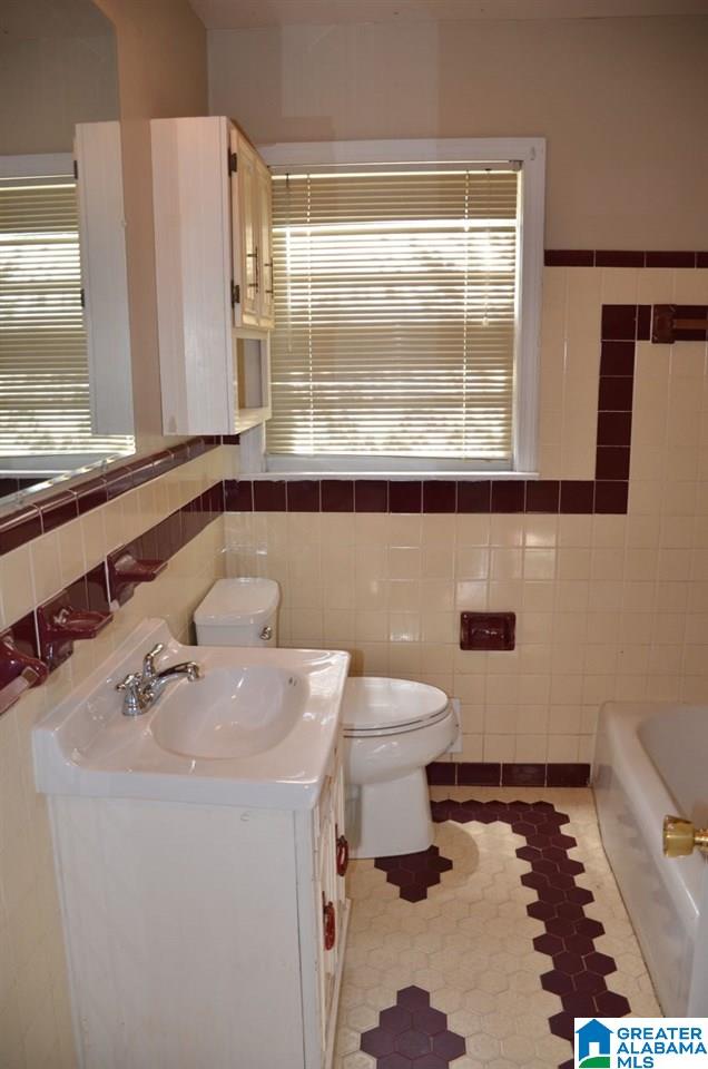 405 20th Avenue Northeast Birmingham, AL 35215 - Photo 15 of 21