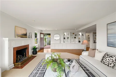 $4,249,000 | 499 Legion Street, Laguna Beach, CA 92651