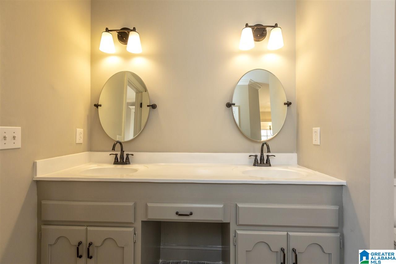 408 Norwick Circle Alabaster, AL 35007 - Photo 32 of 50