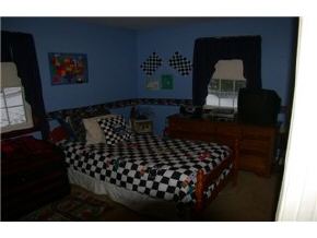 262 Candia Road Chester, NH 03036 - Photo 7 of 9