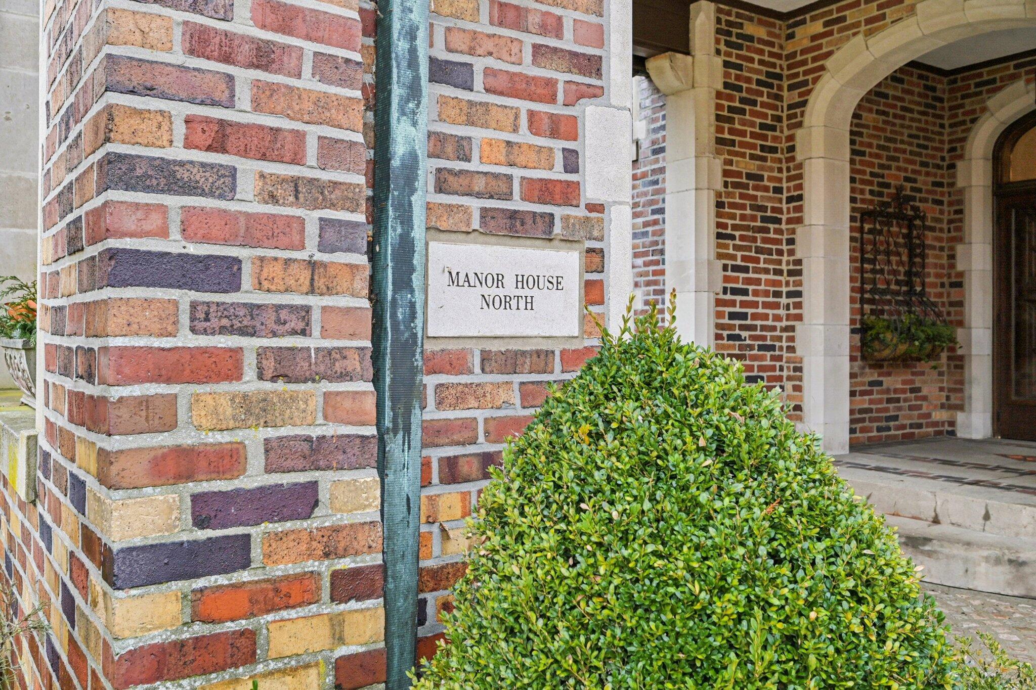 1427 Roxbury Road, Unit MANOR HOUSE NORTH Columbus, OH 43212 - Photo 8 of 131 10-web-or-mls-Roxbury Rd-S0901-010