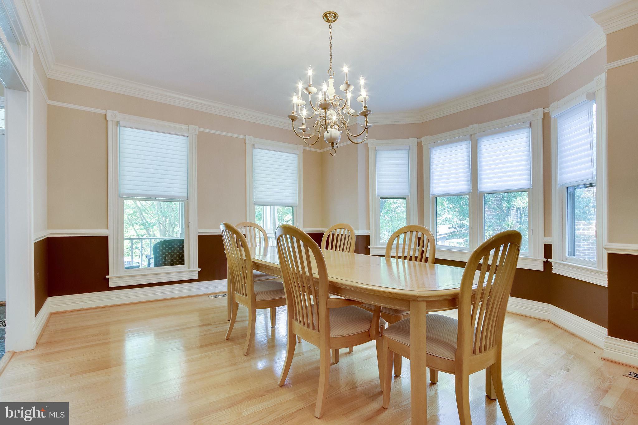 6570 Old Chesterbrook Road McLean, VA 22101 - Photo 11 of 69 Large dining room with natural light