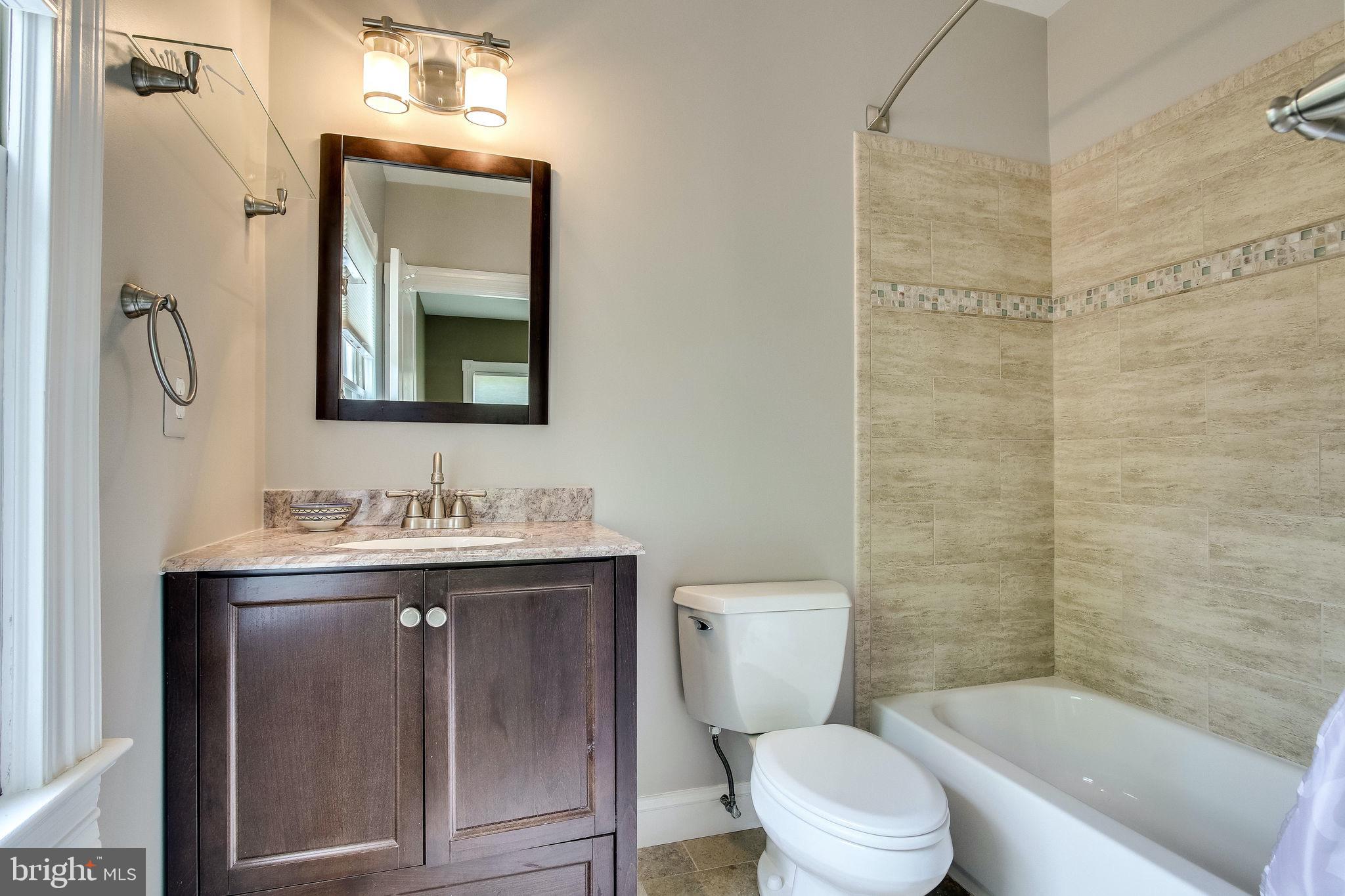 6570 Old Chesterbrook Road McLean, VA 22101 - Photo 39 of 69 Full bathroom with large window
