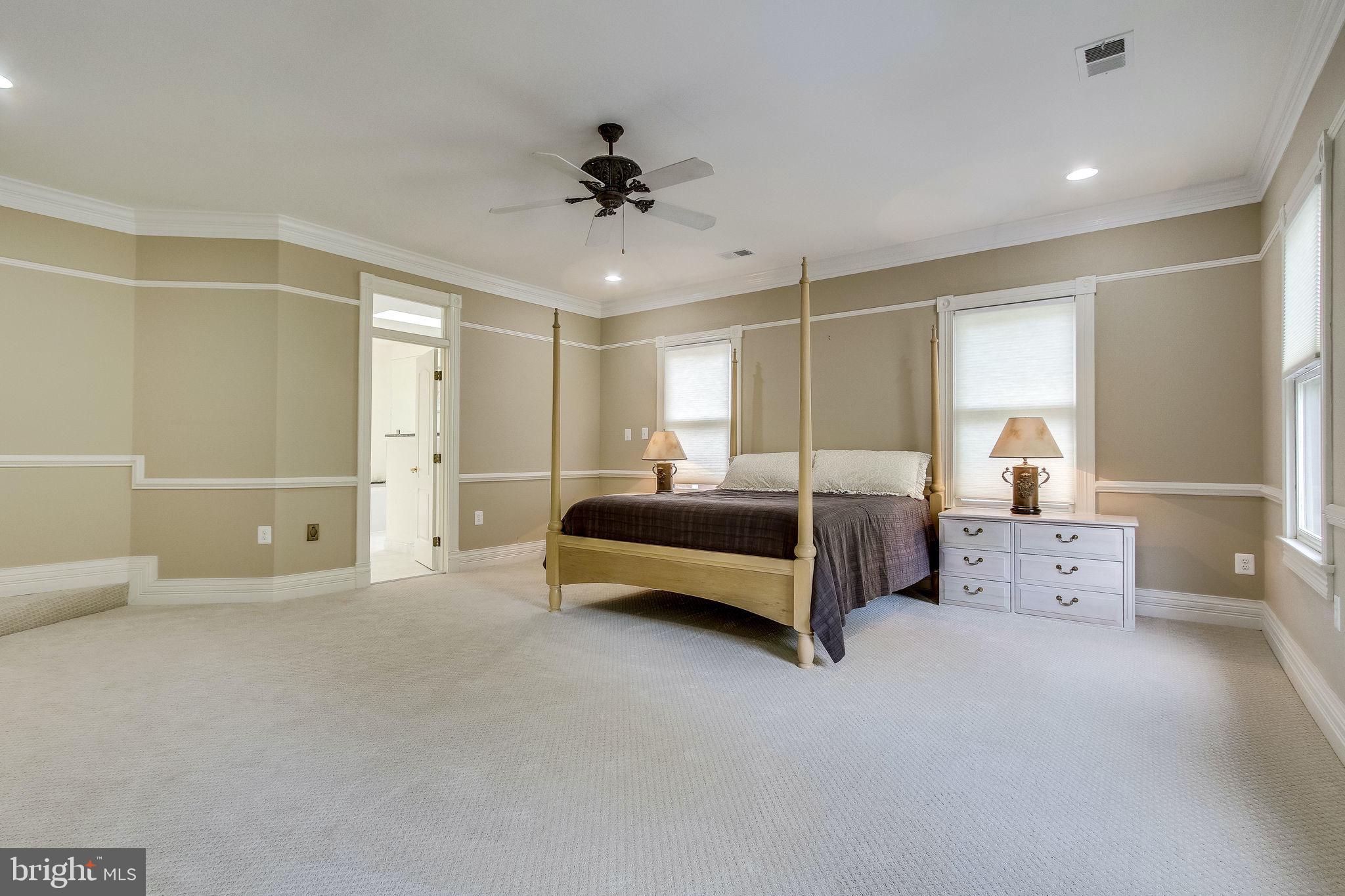 6570 Old Chesterbrook Road McLean, VA 22101 - Photo 44 of 69 Oversized master suite