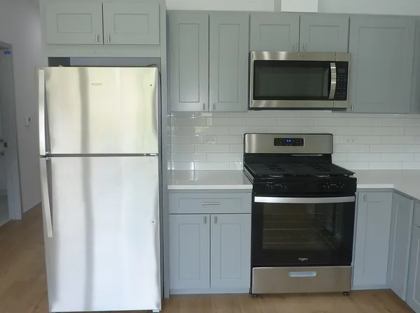 $1,900 | 9522 South 53rd Avenue, Unit 1S, Oak Lawn, IL 60453