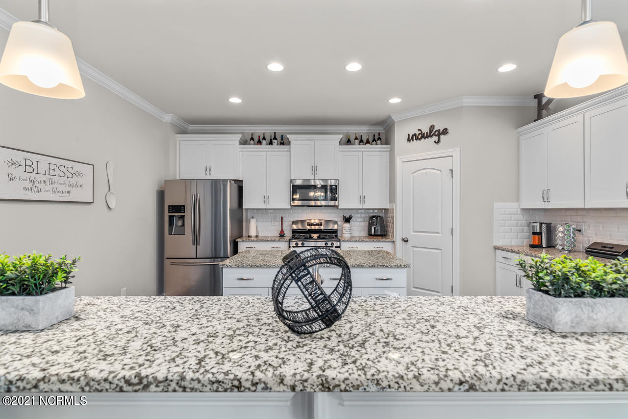 196 Collins Way Hampstead, NC 28443 - Photo 15 of 54 16