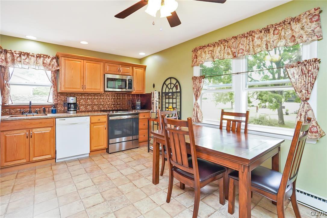 2837 Brandon Road Bethlehem, PA 18017 - Photo 8 of 43 Gallery Image 8