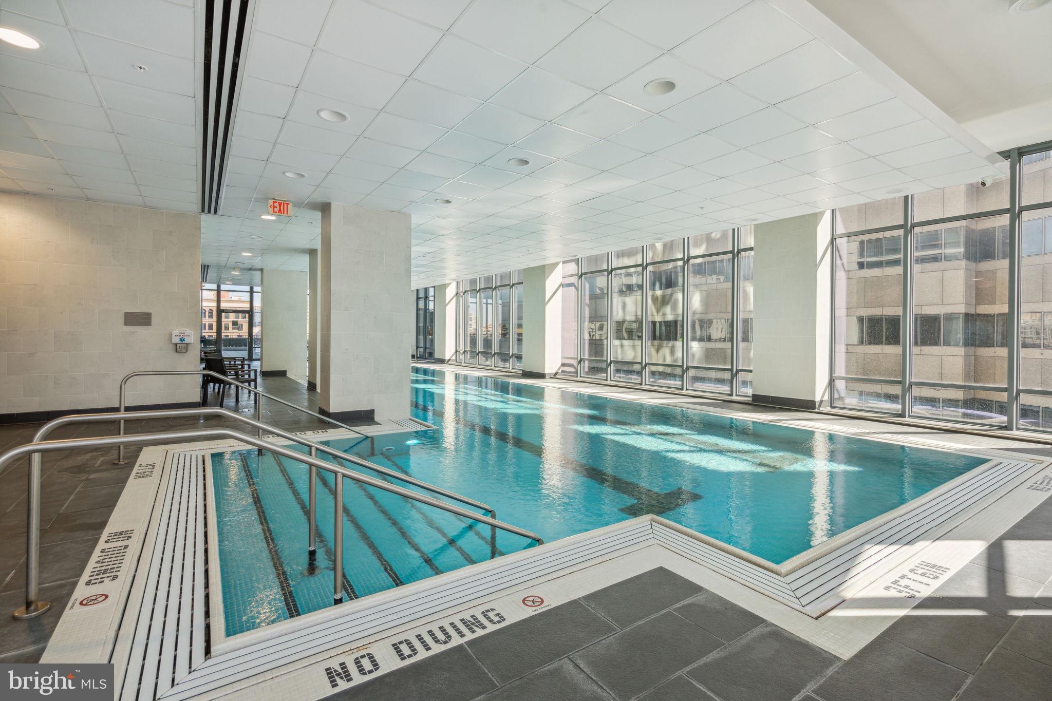 2101 Market Street, Unit 905 Philadelphia, PA 19103 - Photo 21 of 30 a view of a swimming pool