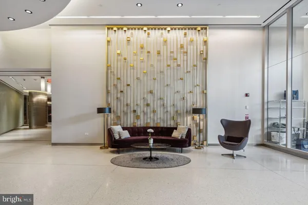 $2,950 | 2101 Market Street, Unit 905, Philadelphia, PA 19103