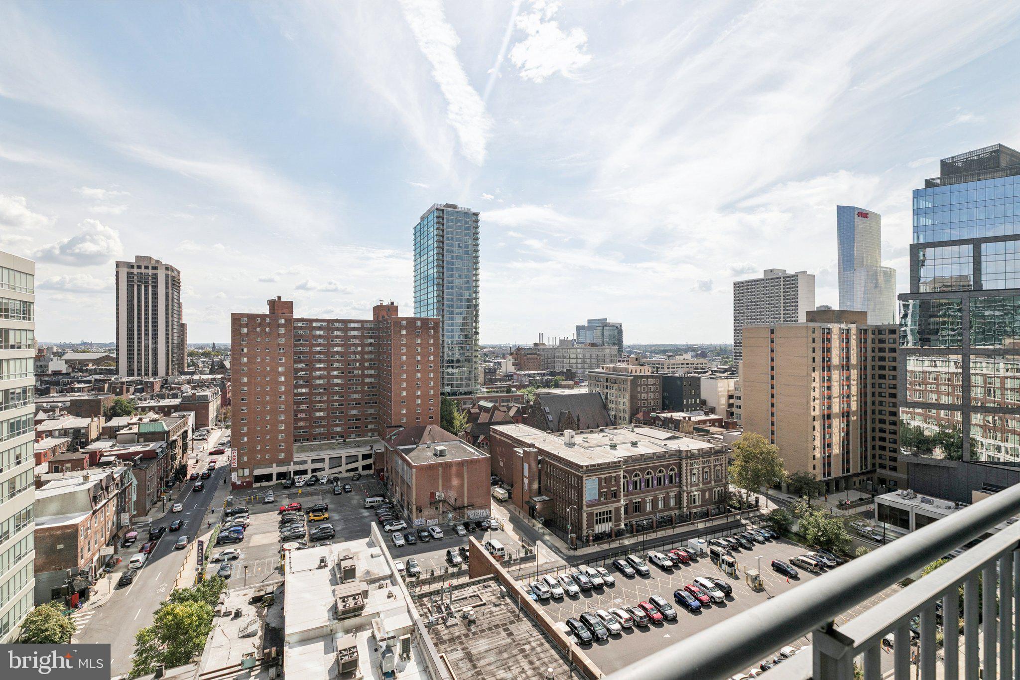 2101 Market Street, Unit 905 Philadelphia, PA 19103 - Photo 5 of 30 a picture of city view