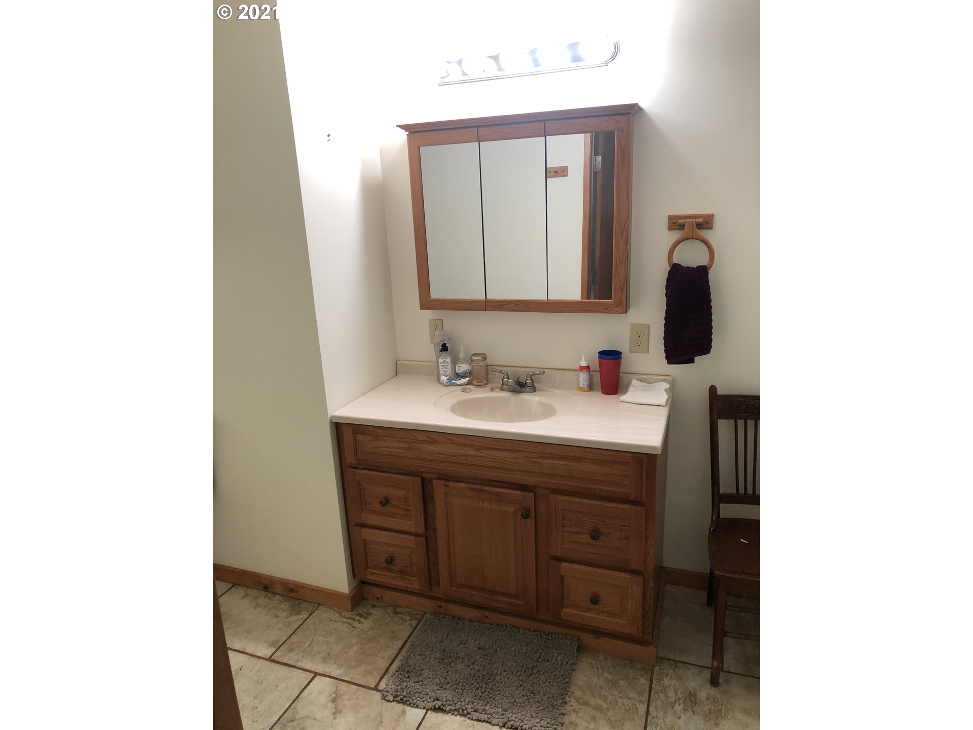 220 Southeast 19th Street Pendleton, OR 97801 - Photo 13 of 24 Gallery Image 13