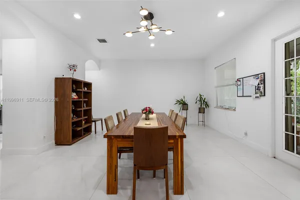 $7,500 | 3870 East Hibiscus Street, Weston, FL 33332