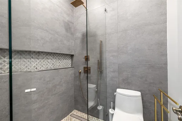 $7,500 | 3870 East Hibiscus Street, Weston, FL 33332