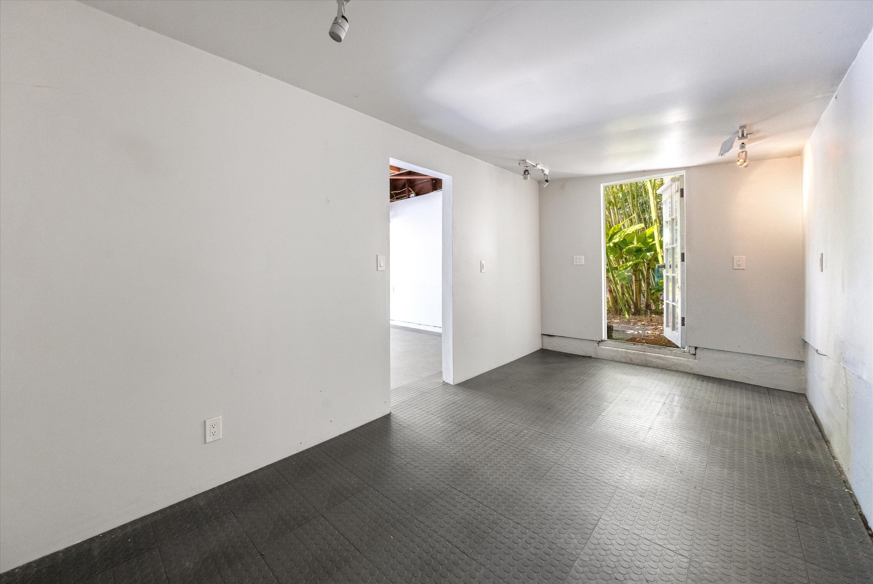 2322 Chapala Street Santa Barbara, CA 93105 - Photo 24 of 29 Workshop_2322 Chapala