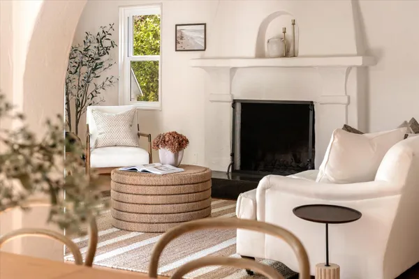 $1,850,000 | 2322 Chapala Street, Santa Barbara, CA 93105