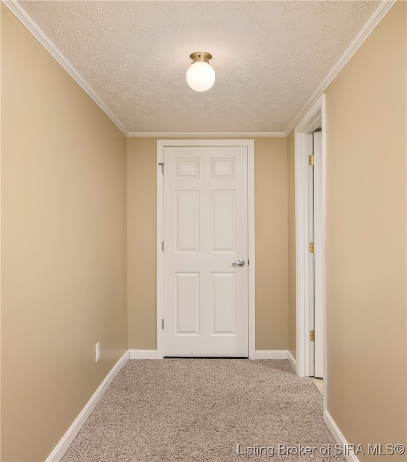 1424 Ridgeway Drive Jeffersonville, IN 47130 - Photo 25 of 40