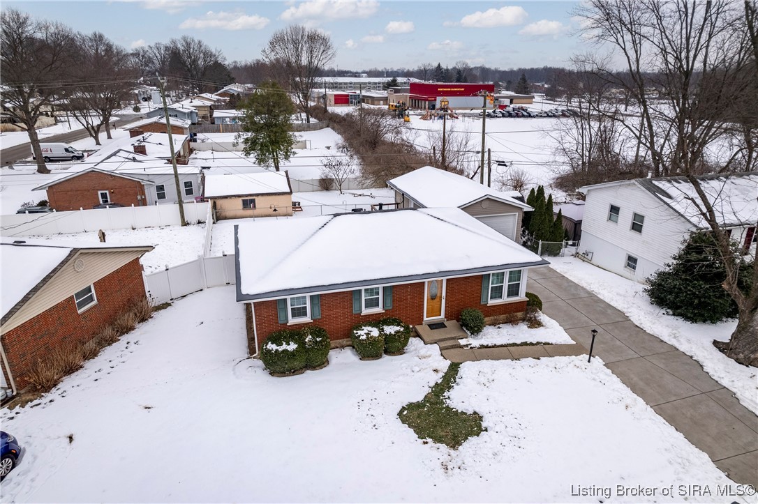 1424 Ridgeway Drive Jeffersonville, IN 47130 - Photo 38 of 40