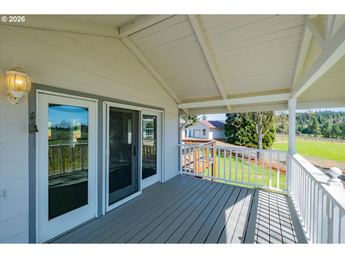 25357 High Pass Road Junction City, OR 97448 - Photo 11 of 43