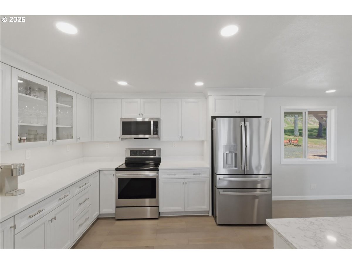 25357 High Pass Road Junction City, OR 97448 - Photo 18 of 43