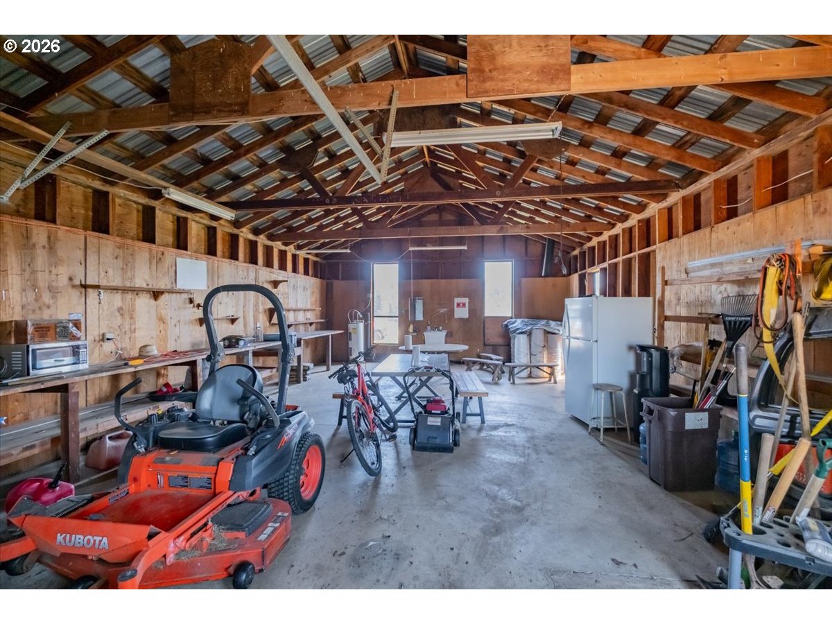 25357 High Pass Road Junction City, OR 97448 - Photo 36 of 43