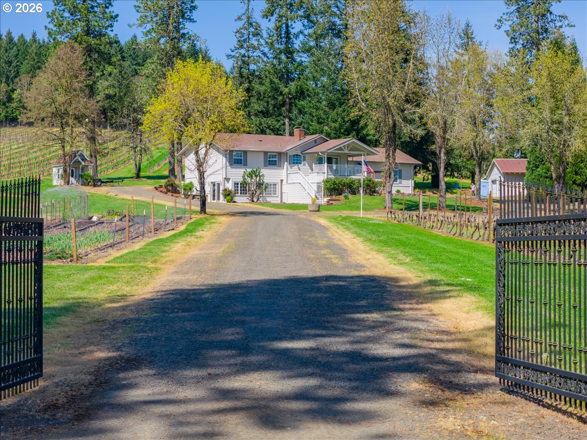 25357 High Pass Road Junction City, OR 97448 - Photo 41 of 43