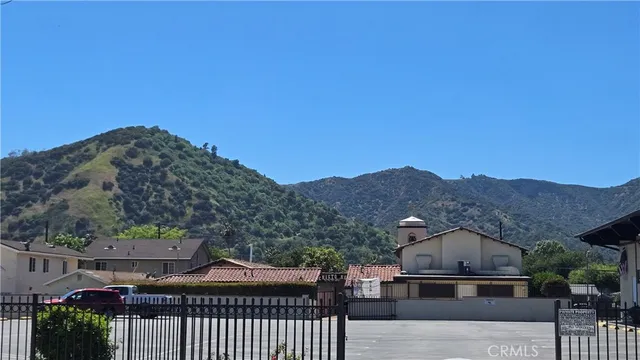 $2,800 | 4413-4413 La Clede Avenue, Unit 2, Los Angeles, CA 90039