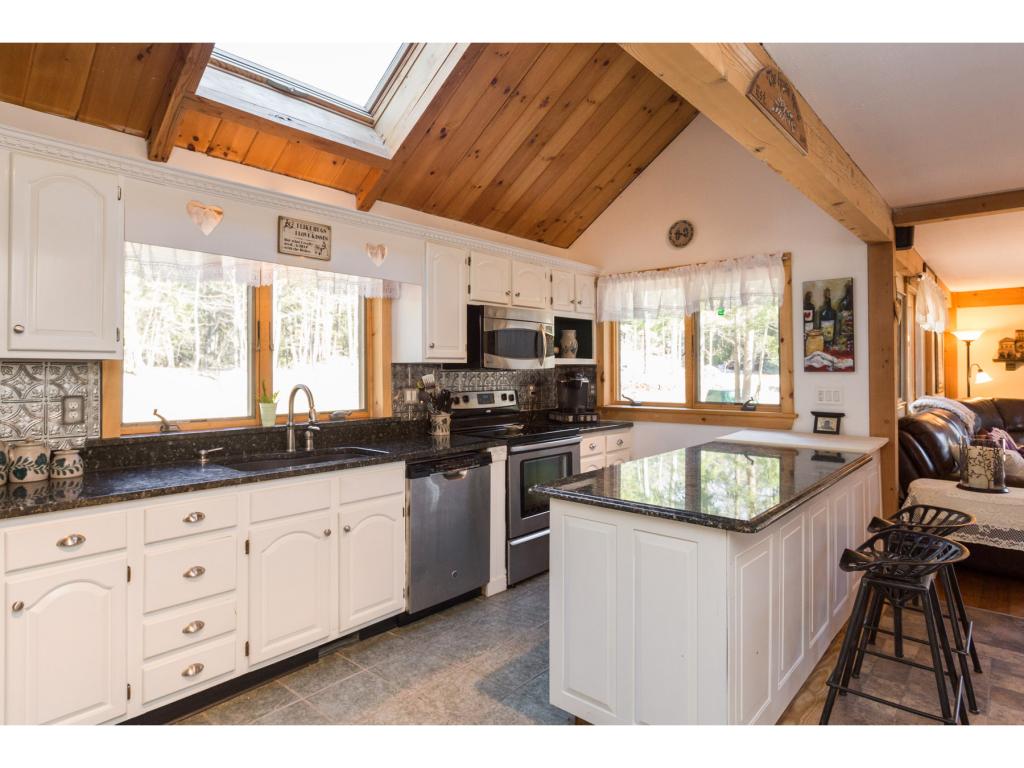 156 Mountain Road Deerfield, NH 03037 - Photo 12 of 29