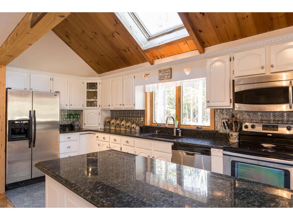 156 Mountain Road Deerfield, NH 03037 - Photo 13 of 29