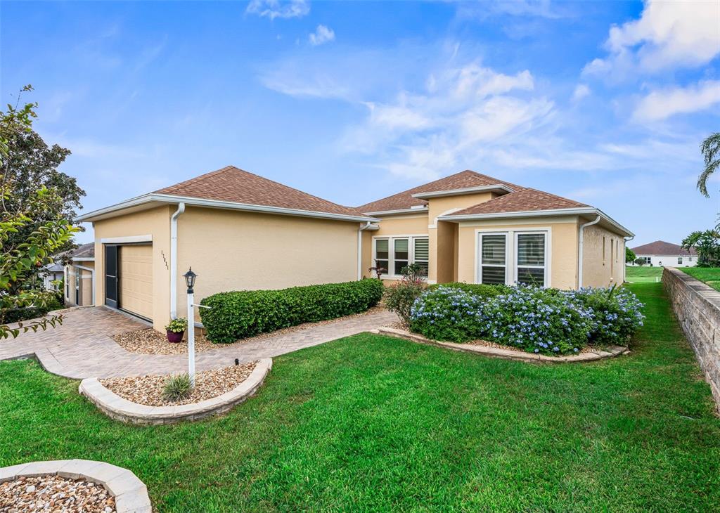 17031 Southeast 115th Terrace Road Summerfield, FL 34491 - Photo 10 of 60 Gallery Image 10