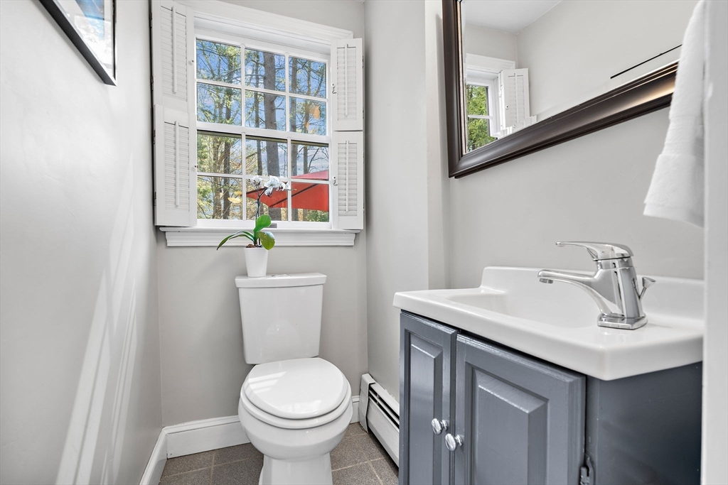 13 Mohegan Road Acton, MA 01720 - Photo 20 of 39