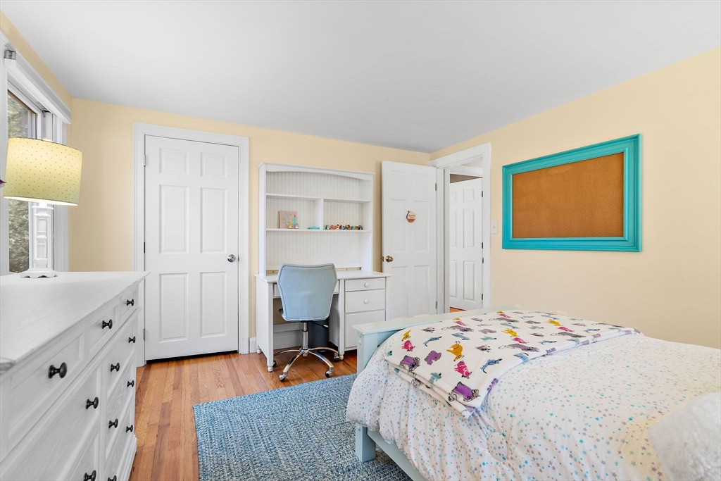 13 Mohegan Road Acton, MA 01720 - Photo 25 of 39