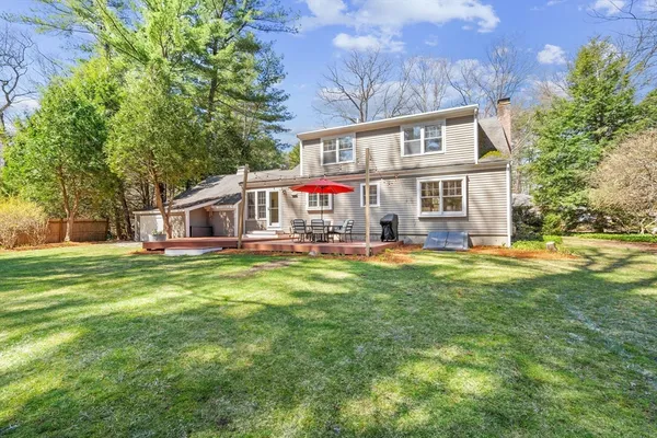 $875,000 | 13 Mohegan Road, Acton, MA 01720