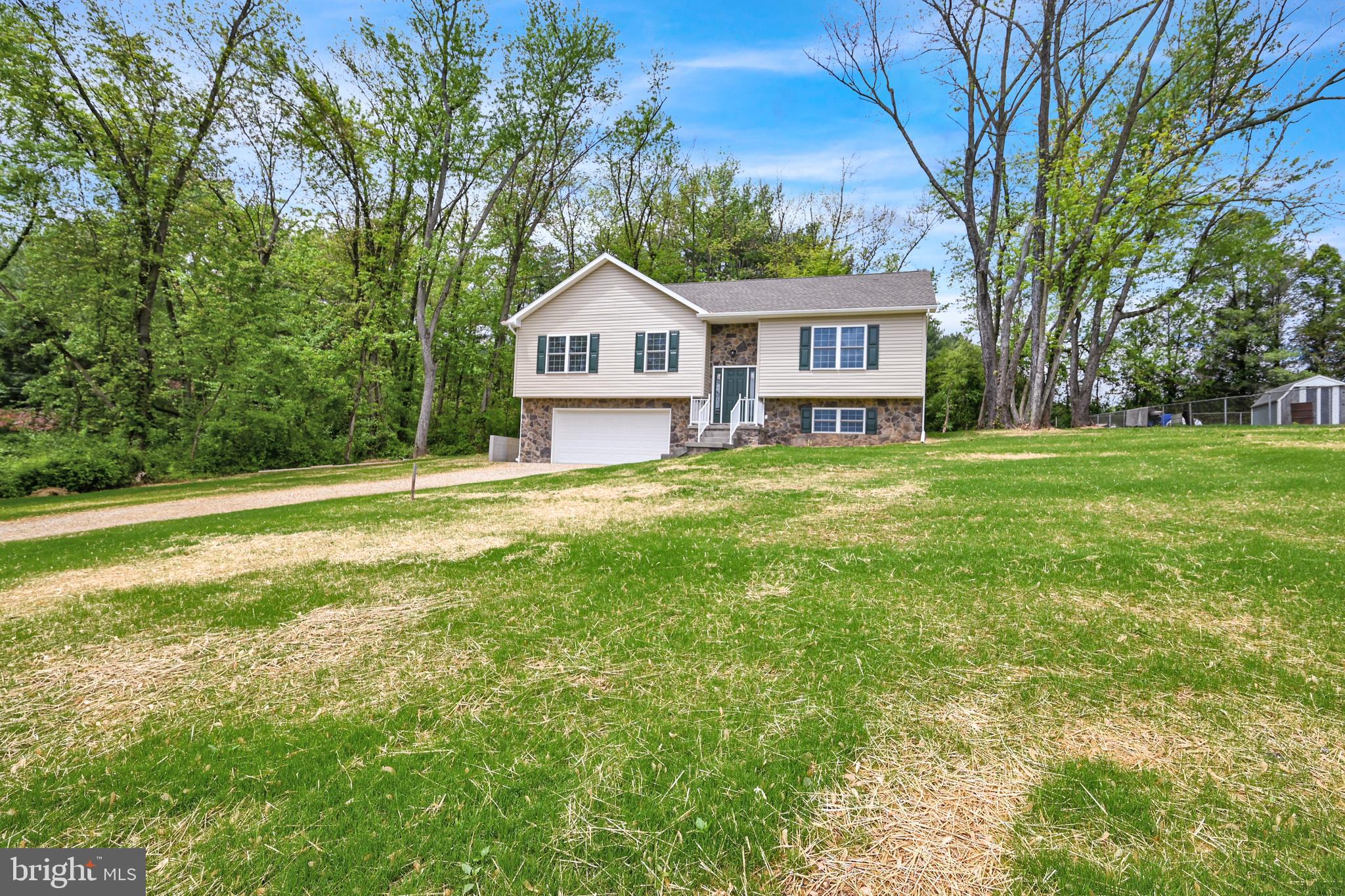 2523 Pine Tree Road Spring Grove, PA 17362 - Photo 2 of 36 Gallery Image 2