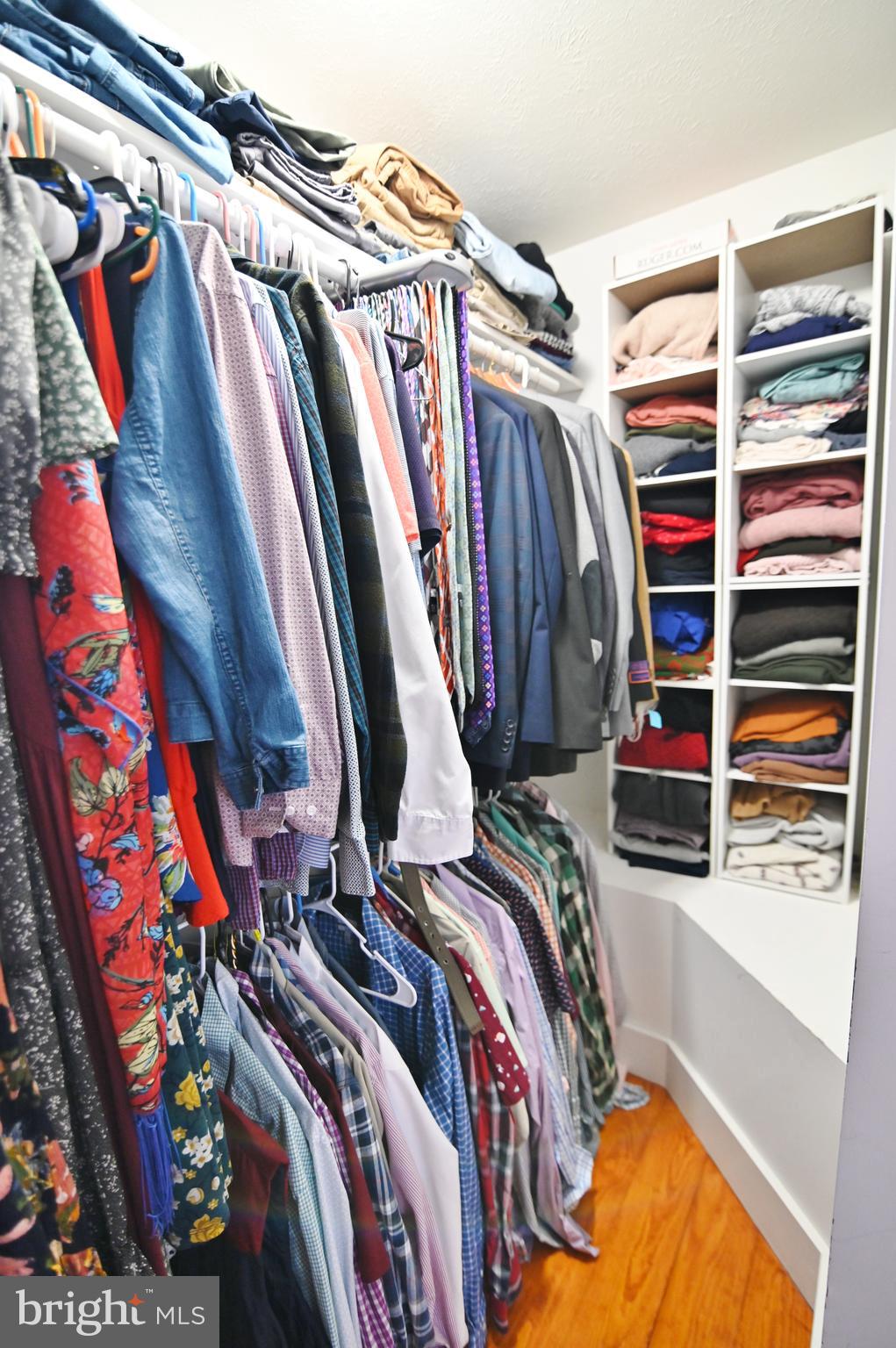 9843 South Middle Road Mount Jackson, VA 22842 - Photo 34 of 65 Primary Closet