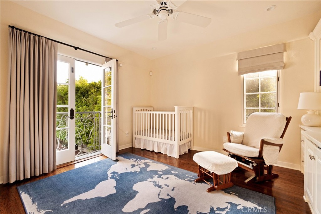 2454 Ridgeway Road San Marino, CA 91108 - Photo 23 of 34 BLUE BEDROOM 1